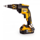 Аккумуляторная дрель-шуруповерт DeWALT DCF620P2K-QW