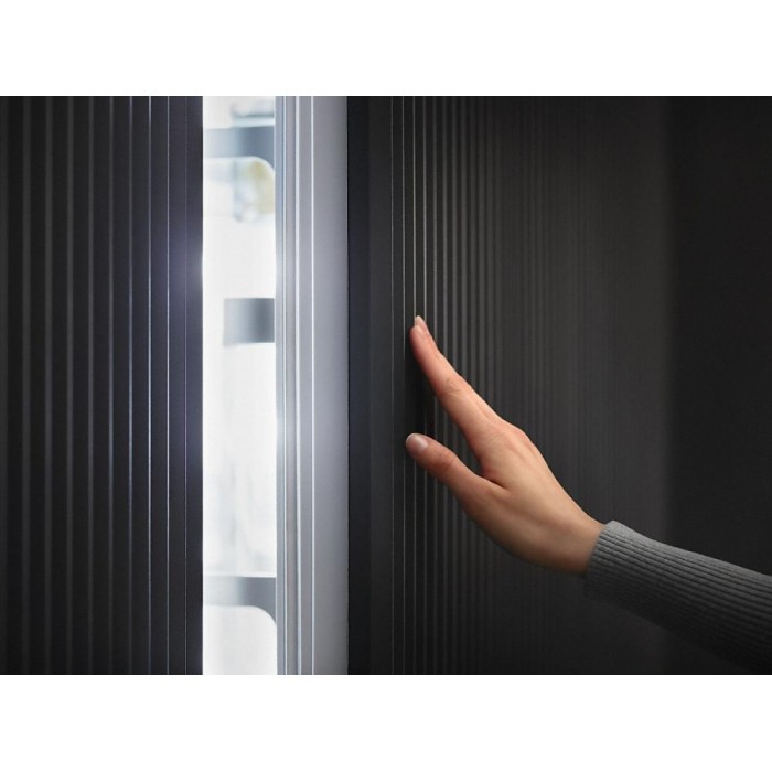 Встраиваемый холодильник MasterCool Miele K2801Vi