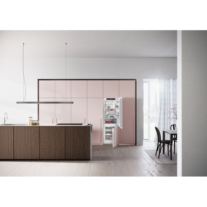 Встраиваемый холодильник Liebherr ICNe 5133 Plus